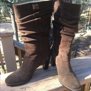 Via Spiga Suede Boots